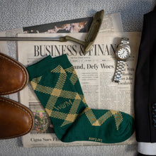 Load image into Gallery viewer, William & Mary Socks