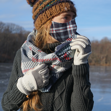 Load image into Gallery viewer, UConn Infinity Scarf